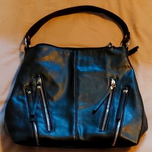 Kelly and Katie Purse.